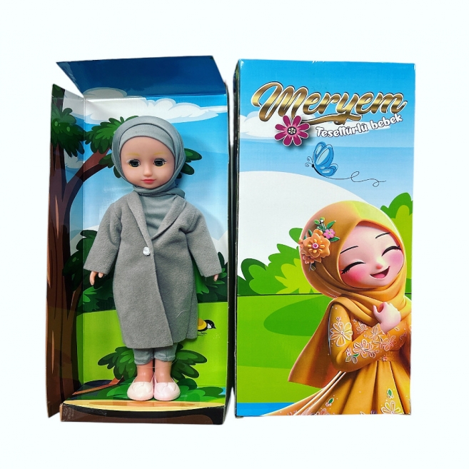 Meryem tesettürlü dua eden bebek glb 2503